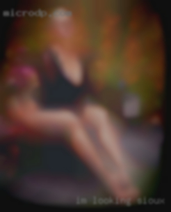 I'm looking for a man with Sioux City housewives a big dick. I'm looking for a man with Sioux City housewives a big dick.